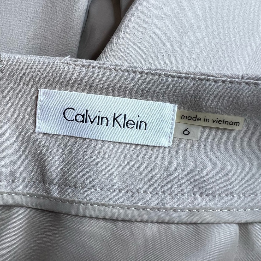 CALVIN KLEIN Light Beige Suit:Two Button Blazer Size 4 & Skirt Size 6 - Picture 8 of 8